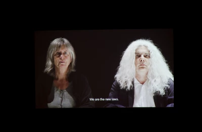 Icicle ou Didascalies Impromptues par Gunnar et Carbone 14