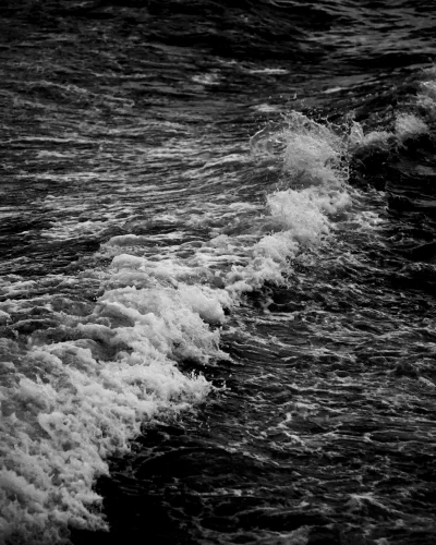 Playing Closely with the Light of Giants